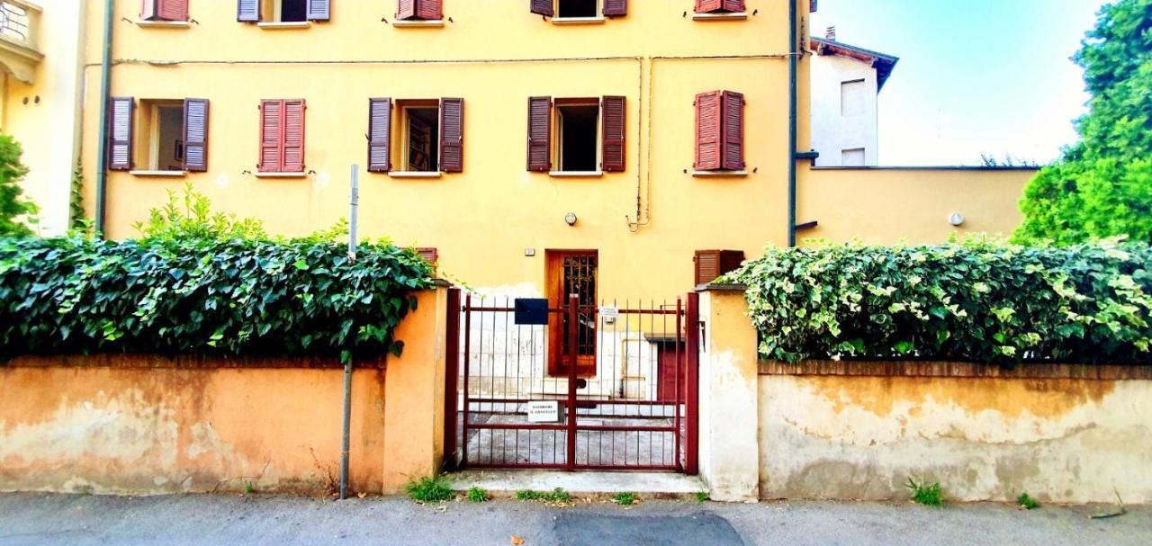 Guest House Montegrappa Reggio Emilia Exteriér fotografie